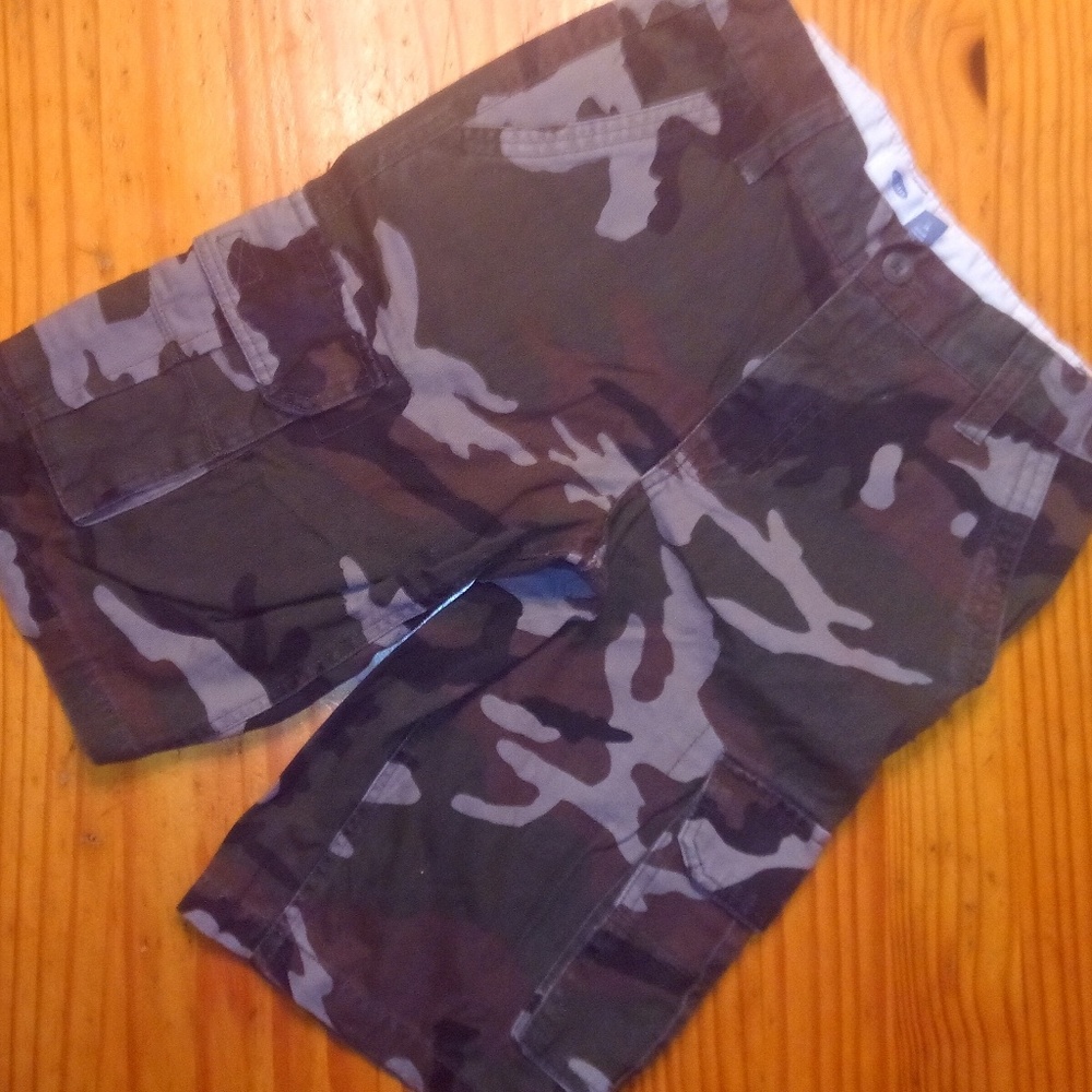 Boy's Old Navy Shorts